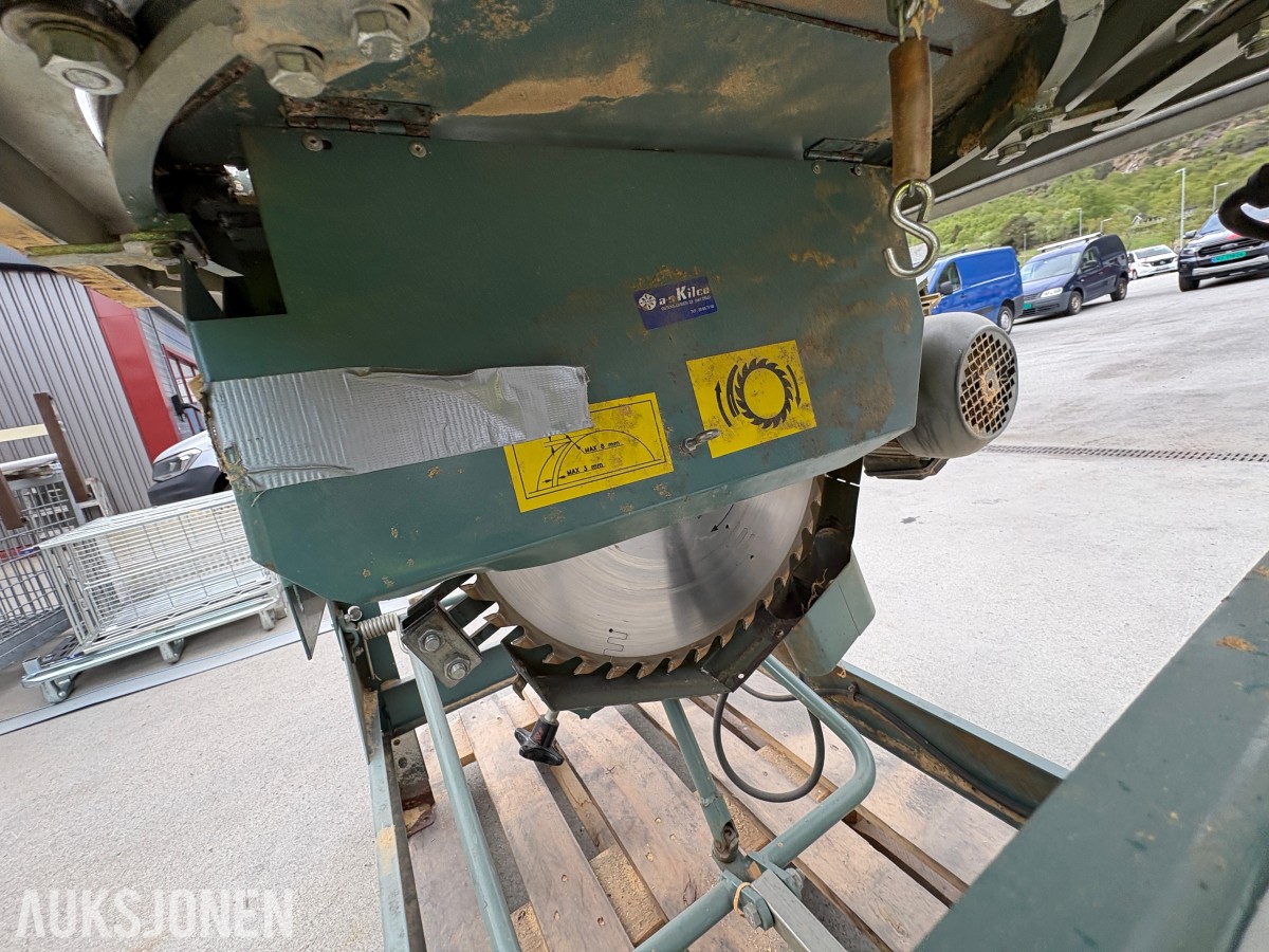 1999 Erner 1603X Bordsag med rullebord