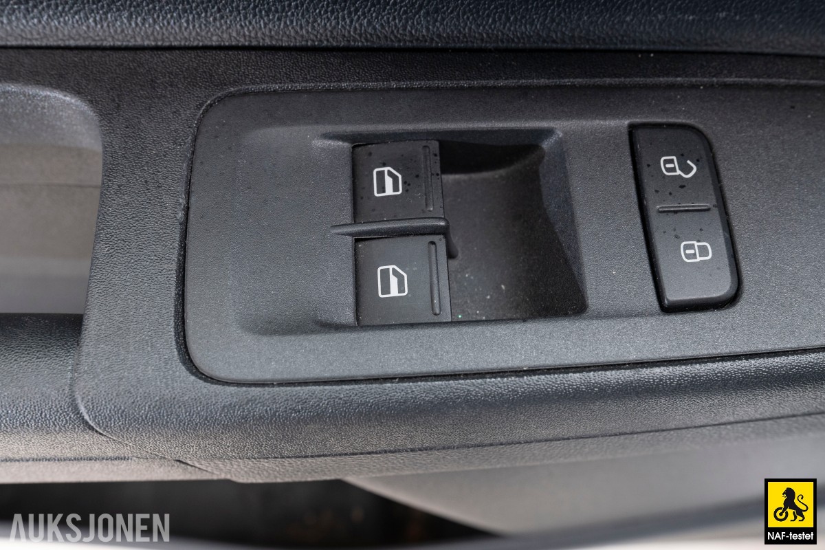 2018 Volkswagen UP! A/C REGNSENSOR HANDSFREE DAB