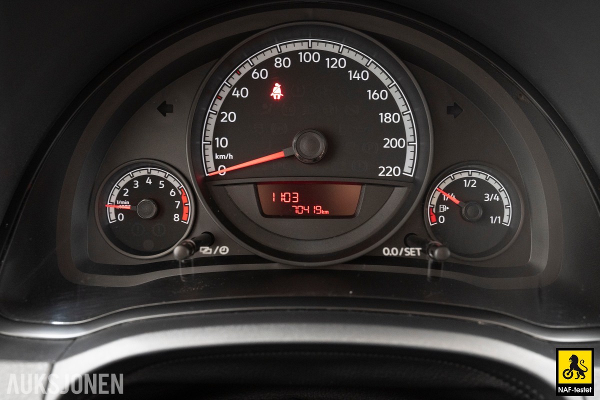 2018 Volkswagen UP! A/C REGNSENSOR HANDSFREE DAB
