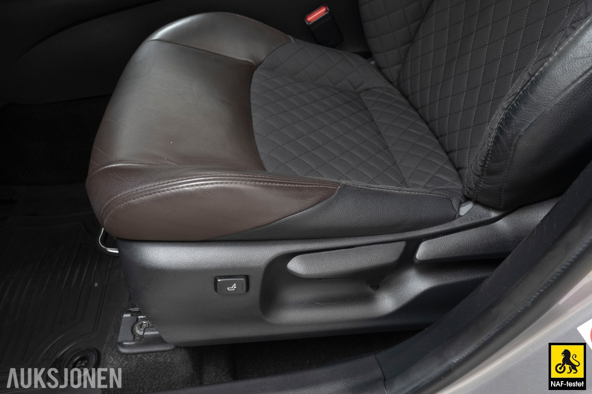 2017 Toyota C-HR SUPREME KAMERA ADAPTIV CRUISE DELSKINN EN EIER