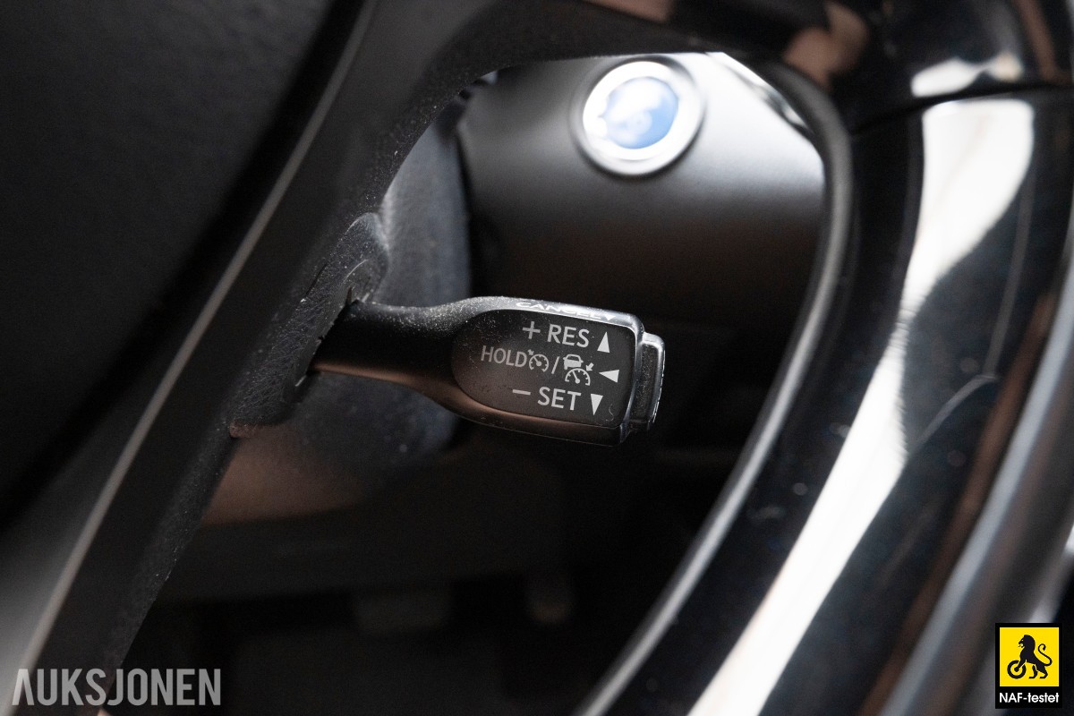 2017 Toyota C-HR SUPREME KAMERA ADAPTIV CRUISE DELSKINN EN EIER