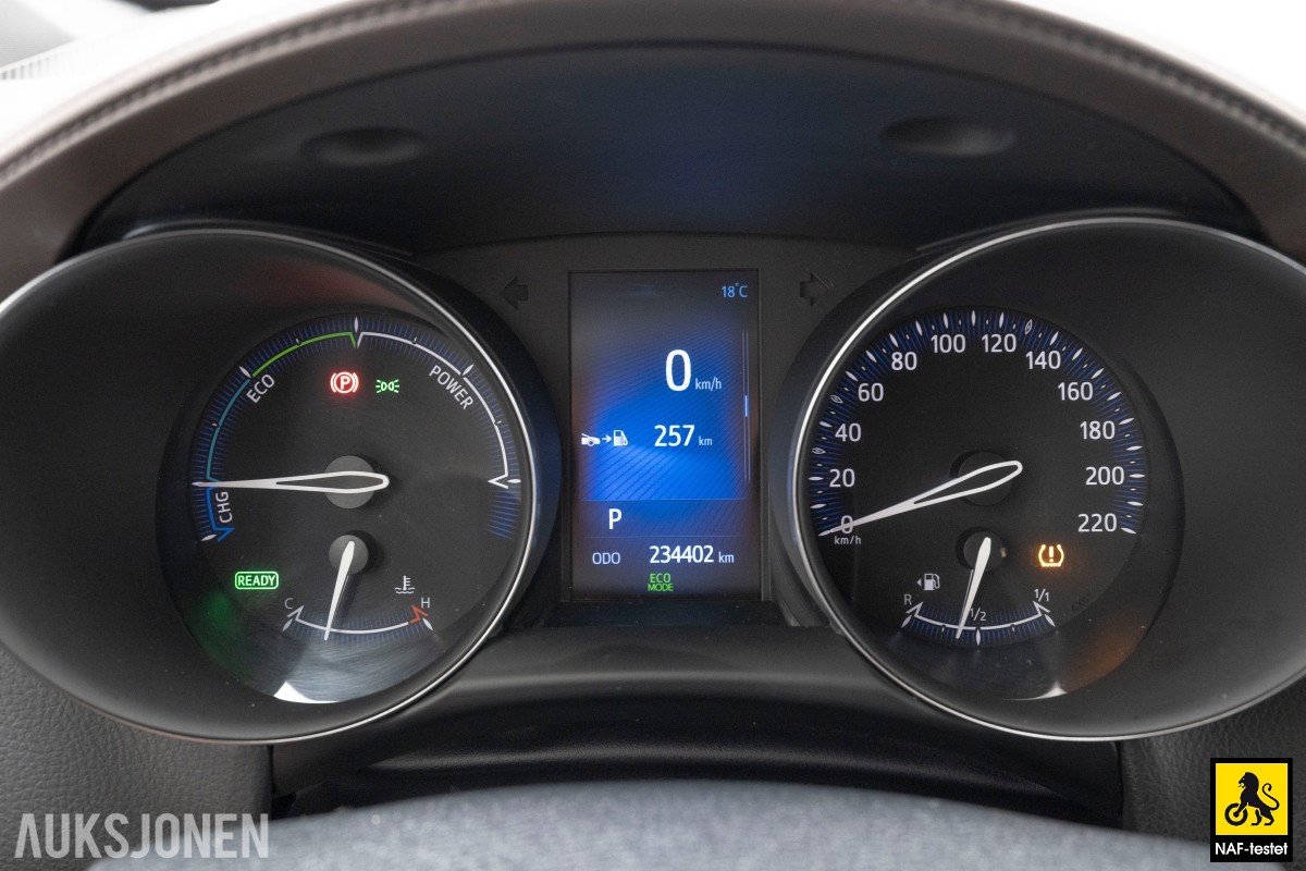 2017 Toyota C-HR SUPREME KAMERA ADAPTIV CRUISE DELSKINN EN EIER