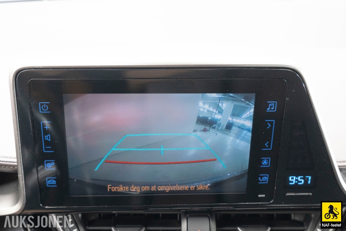 2017 Toyota C-HR SUPREME KAMERA ADAPTIV CRUISE DELSKINN EN EIER
