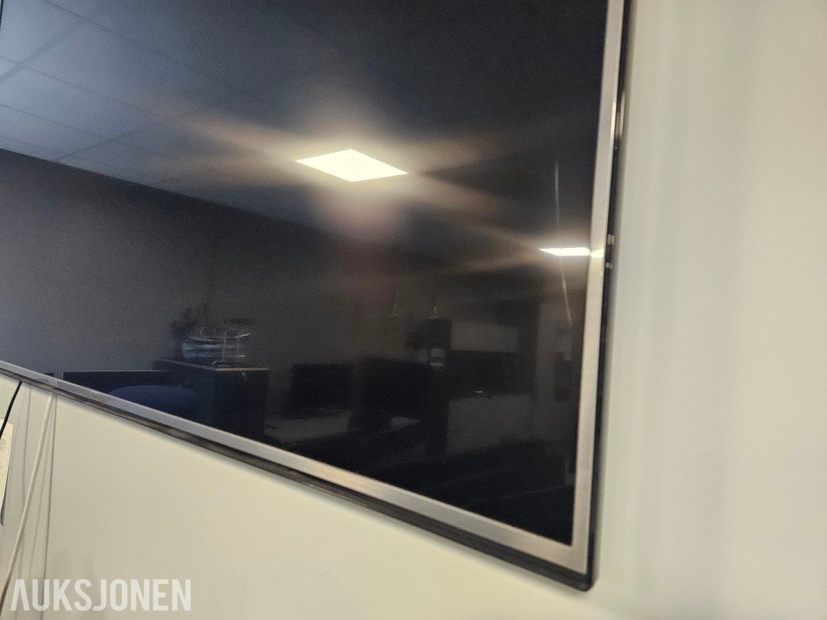 LG UH615V smart tv 65 tommer med fjernkontroll