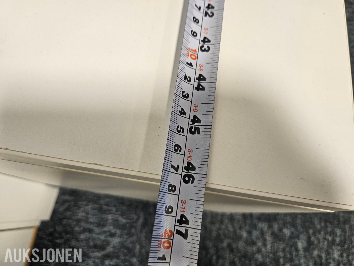 Skohylle og hattehylle hvit