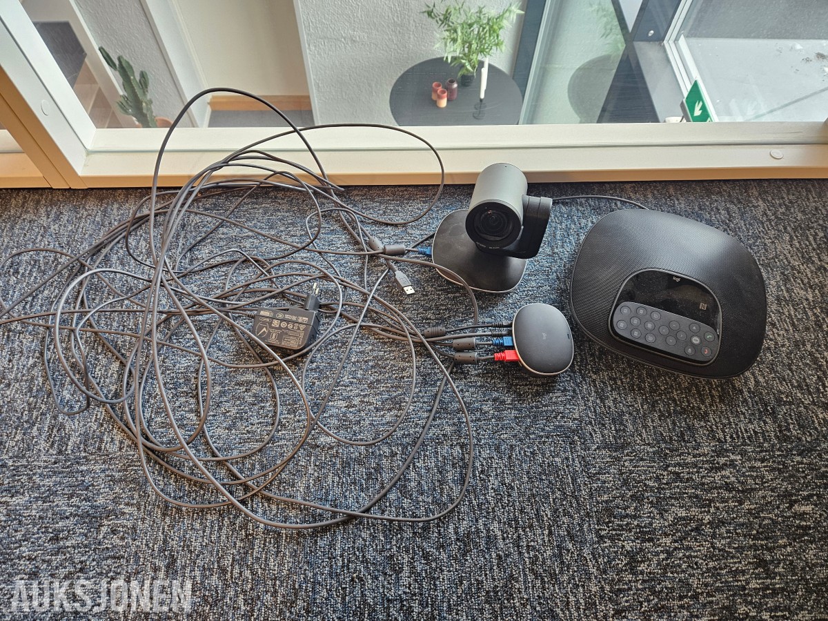 Logitech Group - Videokonferansesystem - Kamera, høyttalertelefon, hub og fjernkontroll