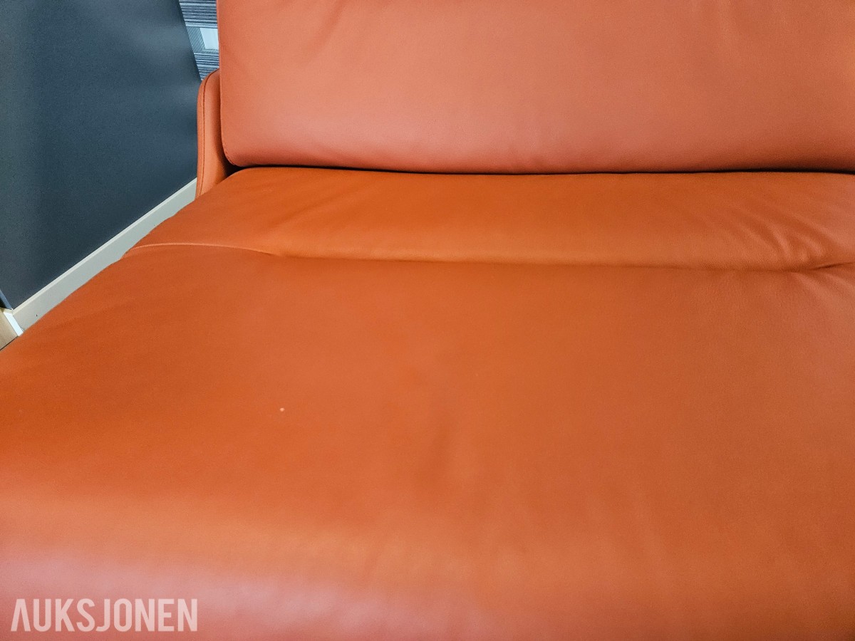 Skinnlenestol - Cognac/oransje skinn - Metallben