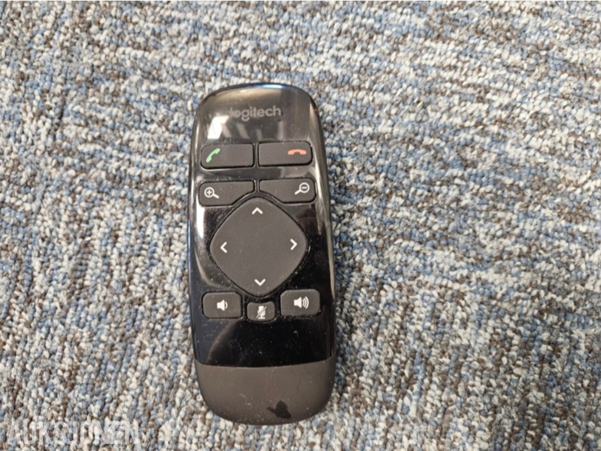 Logitech KCC-REM-DZL-V-U0029 konferansekamera med fjernkontroll og logitech webkamera
