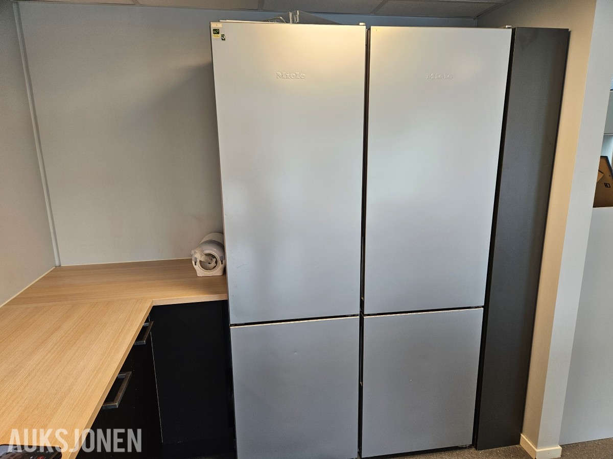 1 stk Miele KFN 29032 D edo kjøleskap m/frys