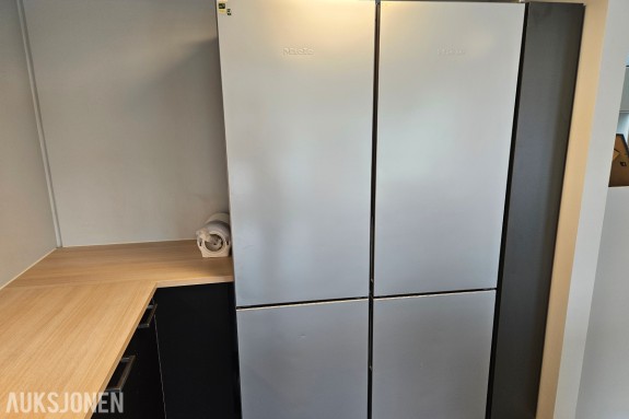 1 stk Miele KFN 29032 D edo kjøleskap m/frys