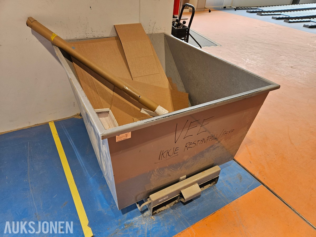 2020 AJ tippcontainer 900L