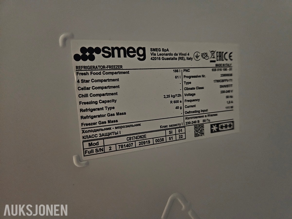 Smeg innbygd kombiskap C8174DN2E