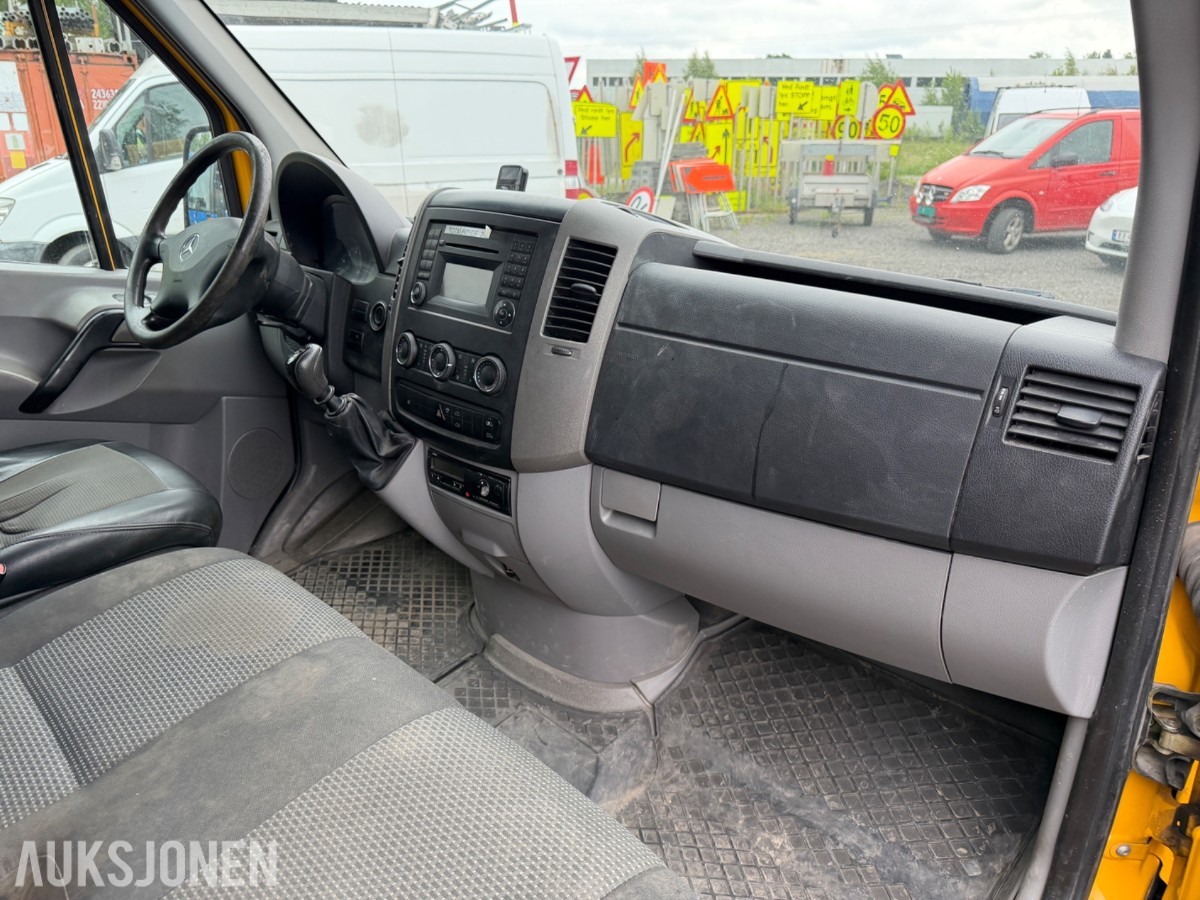 2011 Mercedes-Benz Sprinter, N2 Lastebil, manuell, 248 332 km