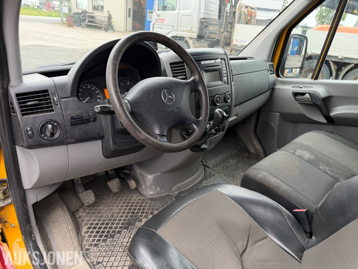 2011 Mercedes-Benz Sprinter, N2 Lastebil, manuell, 248 332 km