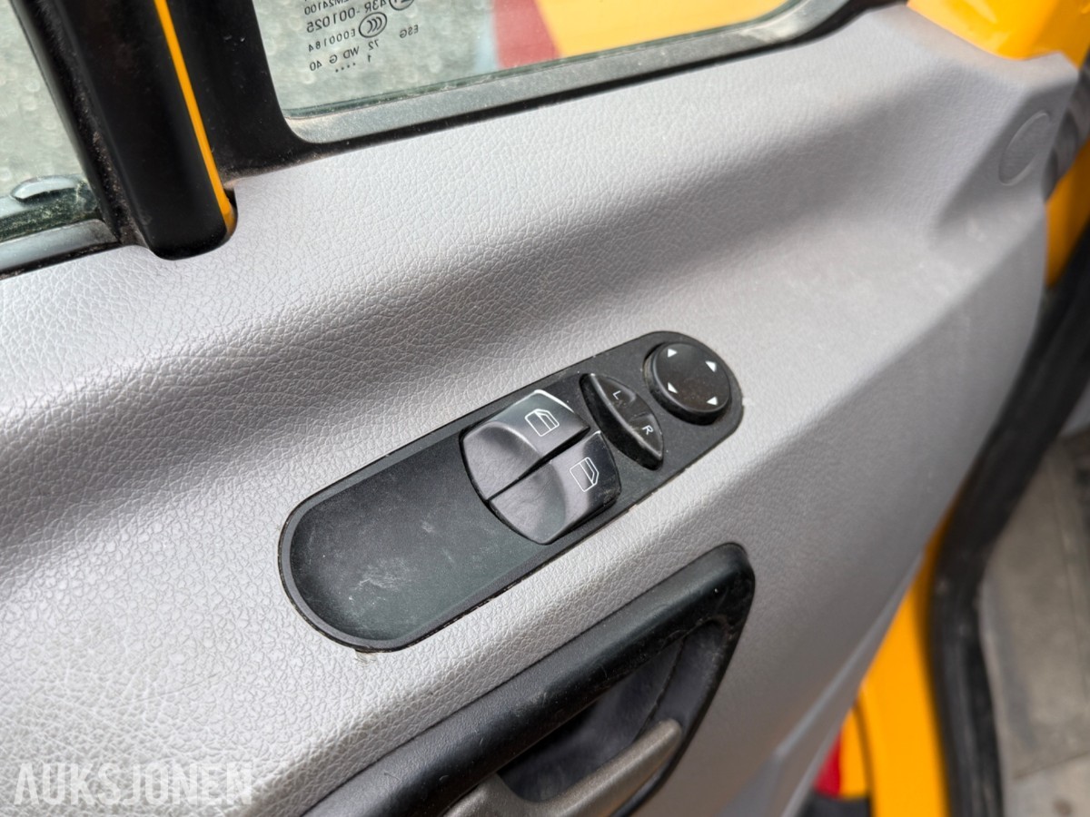2011 Mercedes-Benz Sprinter, N2 Lastebil, manuell, 248 332 km