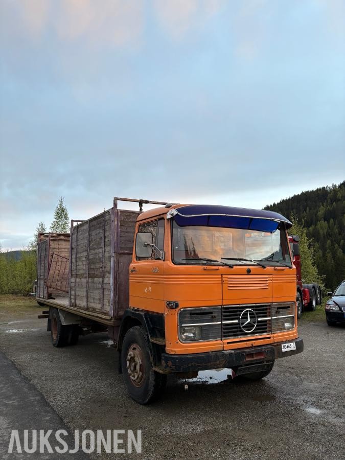 1973 Mercedes-Benz LP 1313 Dyrebilpåbygg