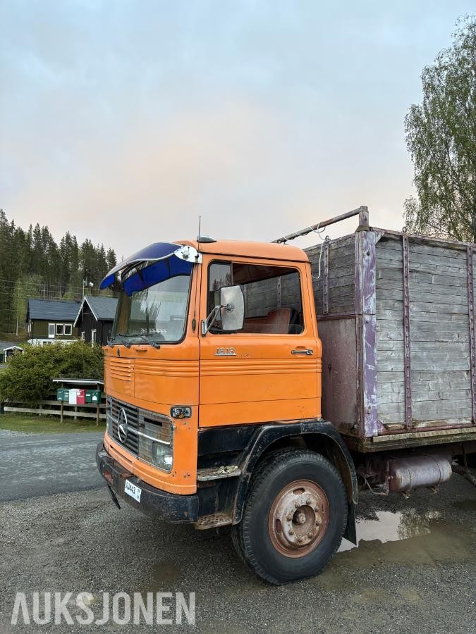 1973 Mercedes-Benz LP 1313 Dyrebilpåbygg