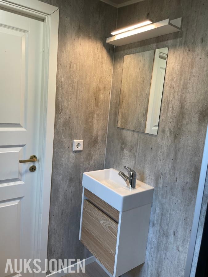 Minihus 24 m² - Isolert, renovert bad 