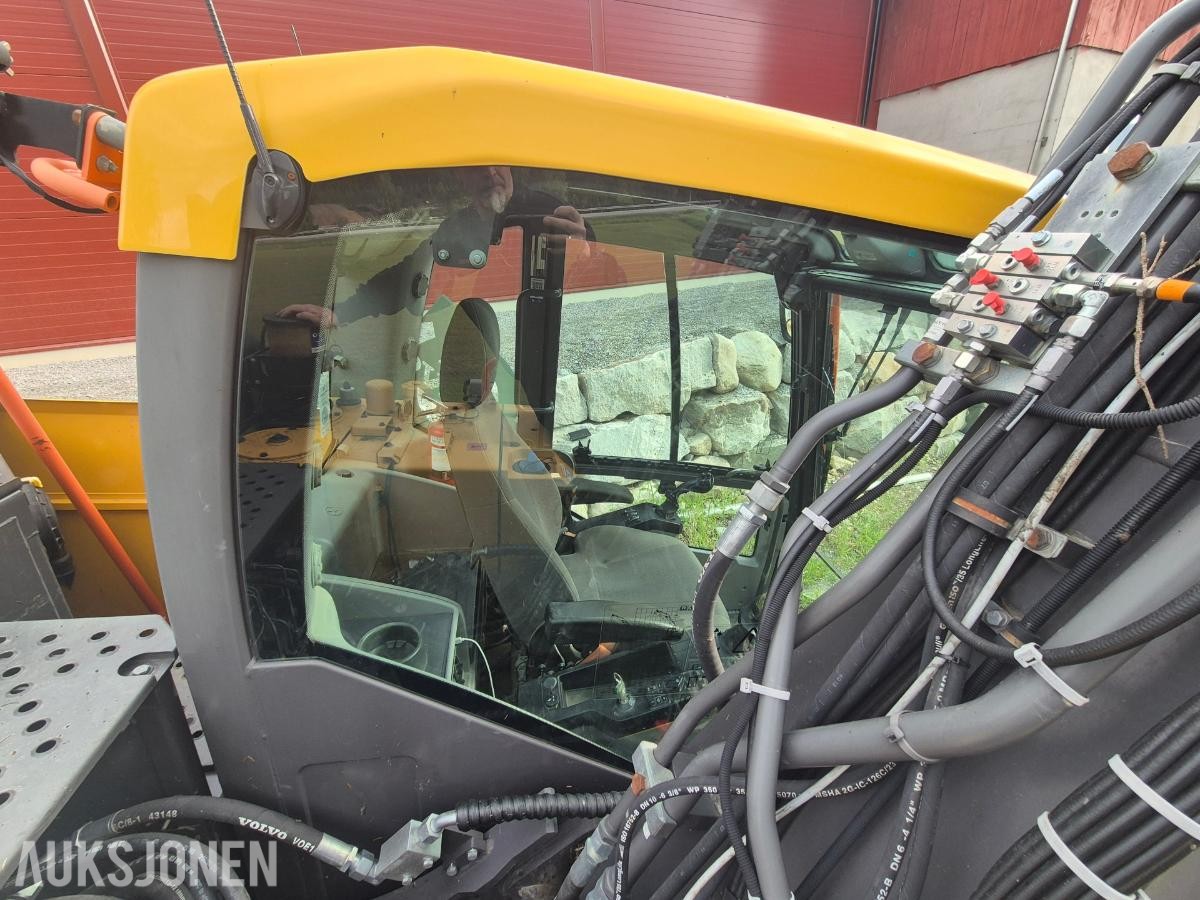 2019 Volvo EC140EL Beltegraver