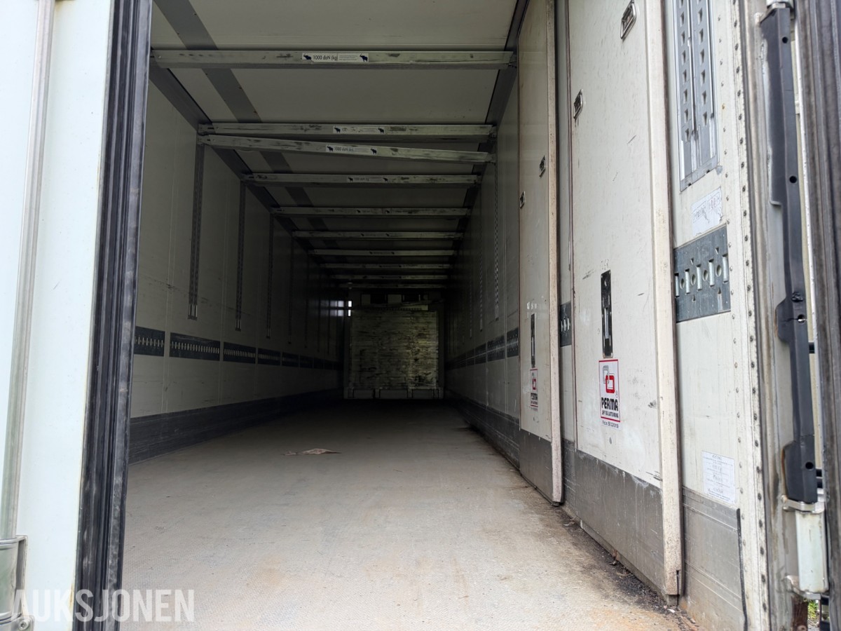 2006 Schmitz Cargobull frysetralle - brukt av kjøreskole
