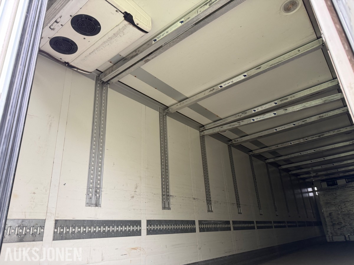 2006 Schmitz Cargobull frysetralle - brukt av kjøreskole