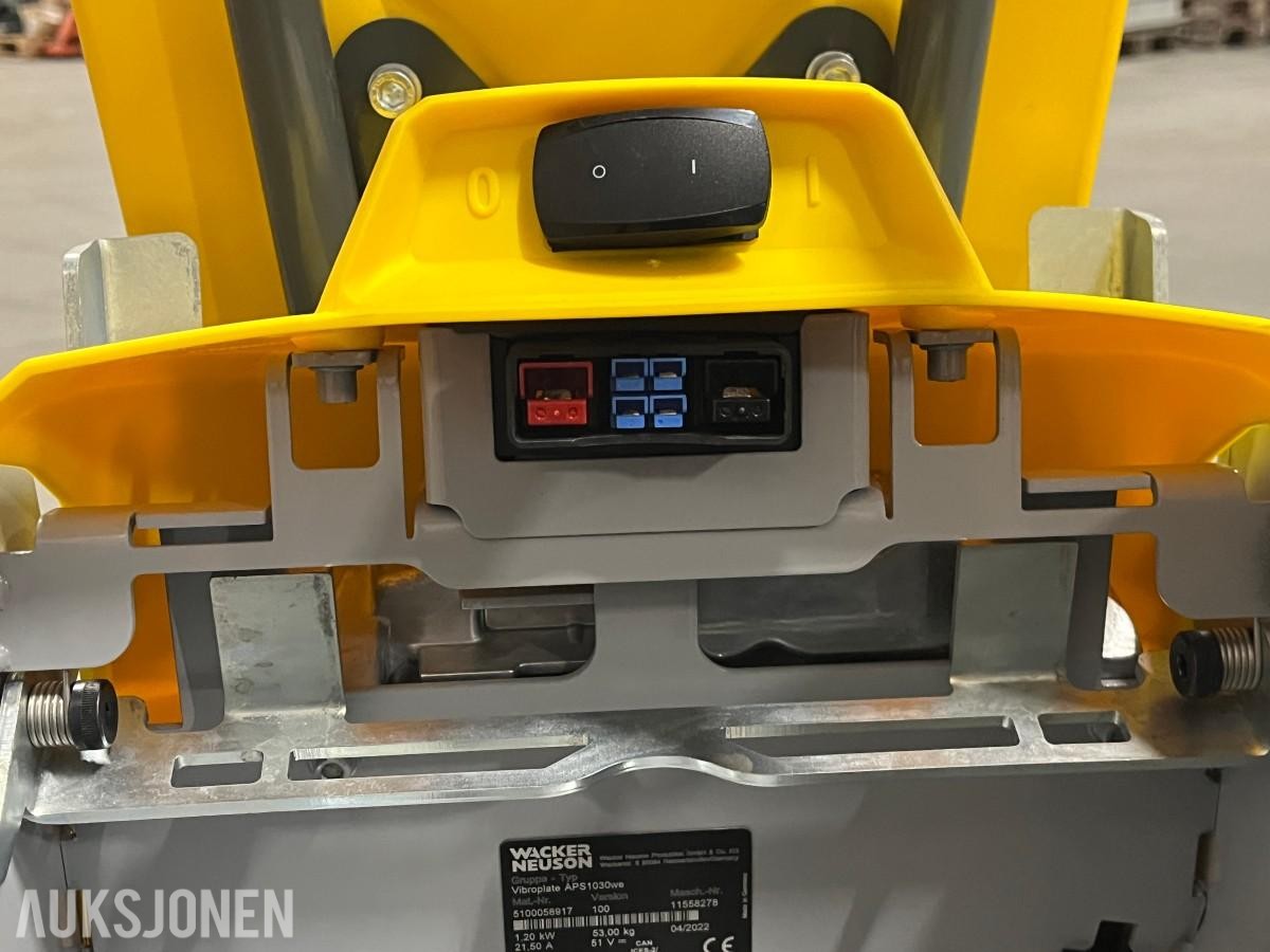 2022 Vibroplate Wacker Neuson APS1030WE, 53KG