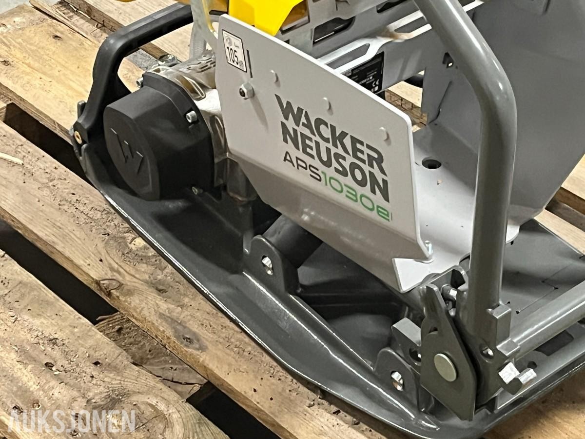 2022 Vibroplate Wacker Neuson APS1030WE, 53KG