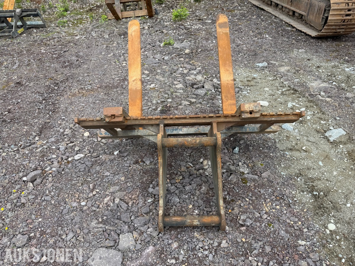 Sleveland Pallegafler S60