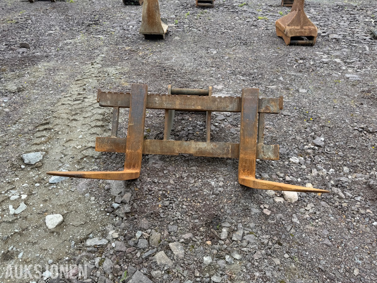 Sleveland Pallegafler S60