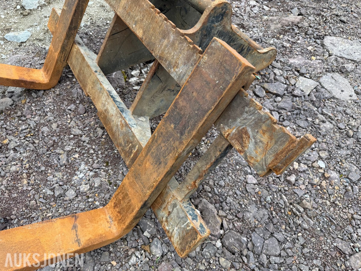 Sleveland Pallegafler S60