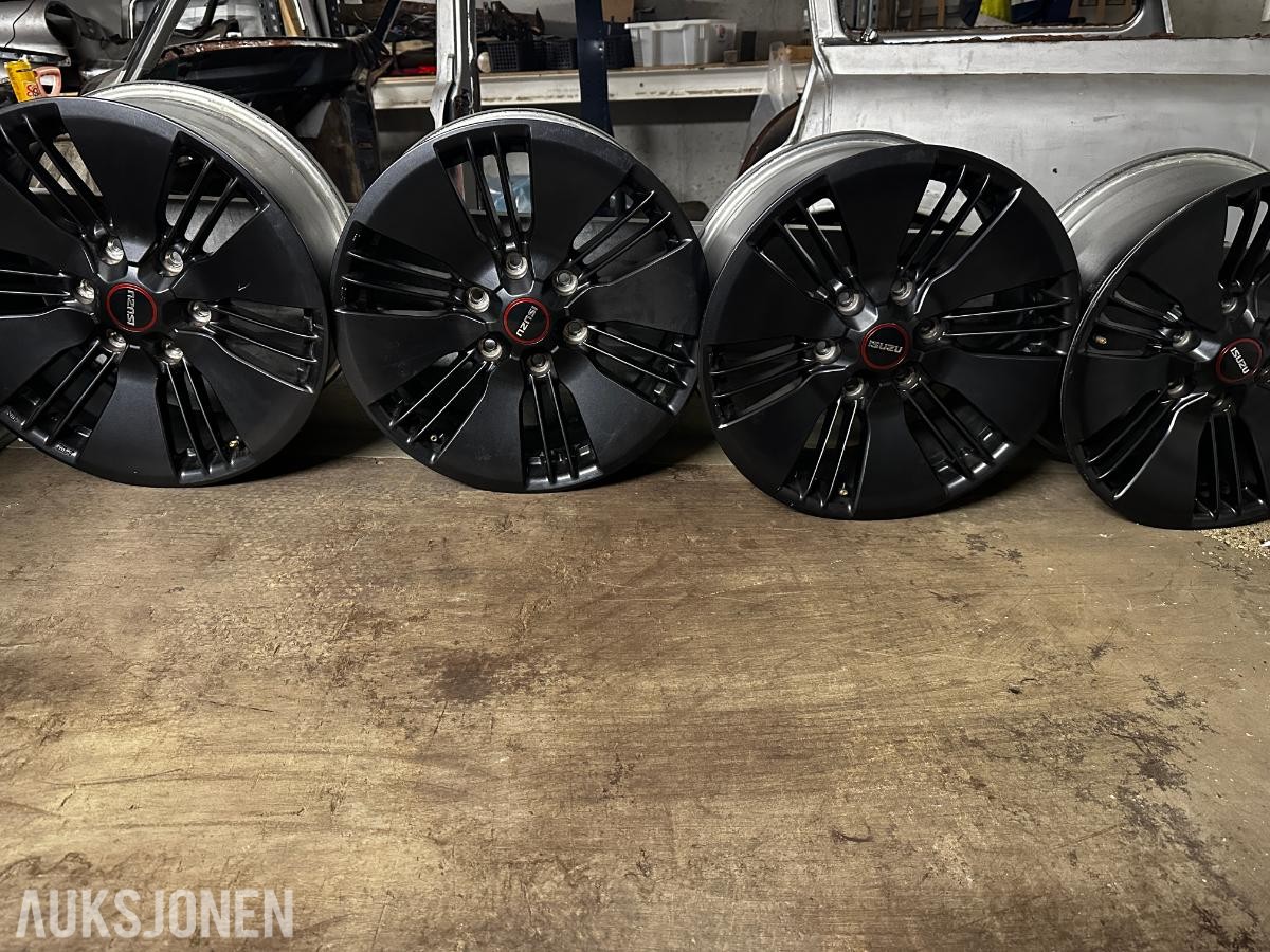 2021 Isuzu felger 18x7.5j