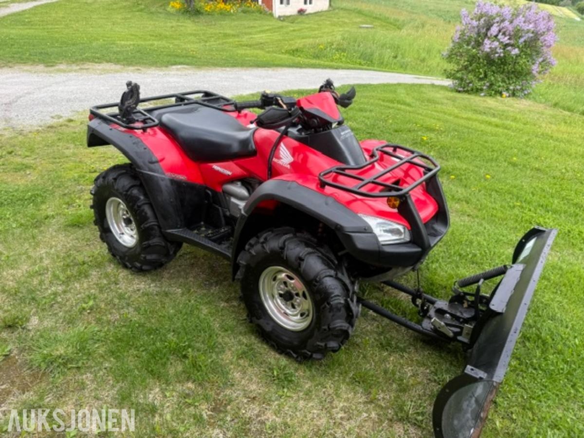 2009 Honda Rincon 680 Vinsj Hengerfeste Brøyteskjær