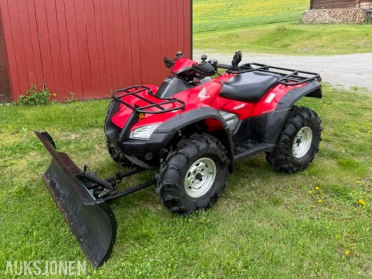 2009 Honda Rincon 680 Vinsj Hengerfeste Brøyteskjær