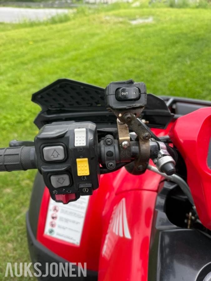 2009 Honda Rincon 680 Vinsj Hengerfeste Brøyteskjær
