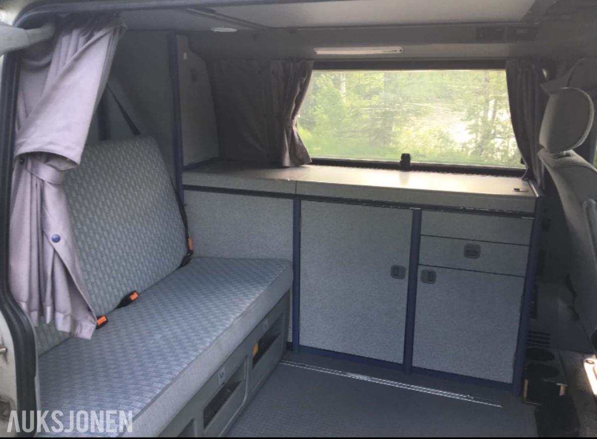 1995 Volkswagen Caravelle California Coach 2 etasjer 4 sengeplasser kjøkken