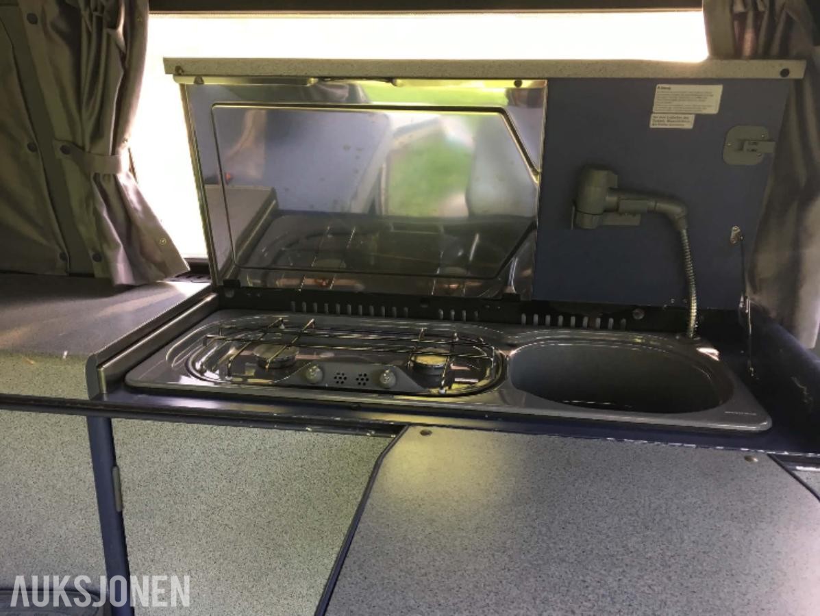 1995 Volkswagen Caravelle California Coach 2 etasjer 4 sengeplasser kjøkken