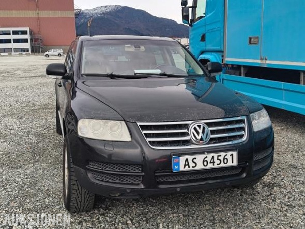 2005 Volkswagen Touareg 2.5 174hk 4MOTION Reparasjonsobjekt