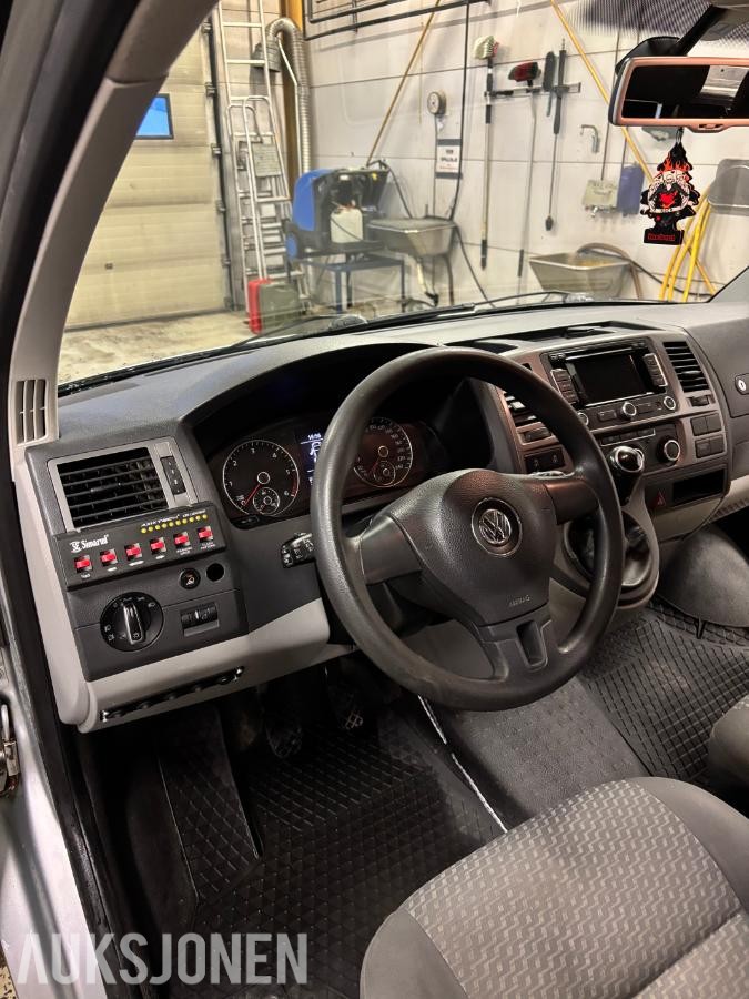 2013 VOLKSWAGEN TRANSPORTER 2.0 TDI 140hk 4MOTION, Ryggekamera, Hengerfeste