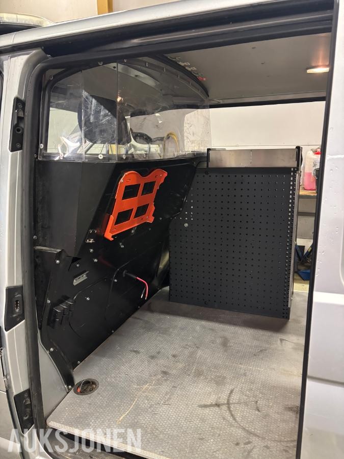 2013 VOLKSWAGEN TRANSPORTER 2.0 TDI 140hk 4MOTION, Ryggekamera, Hengerfeste