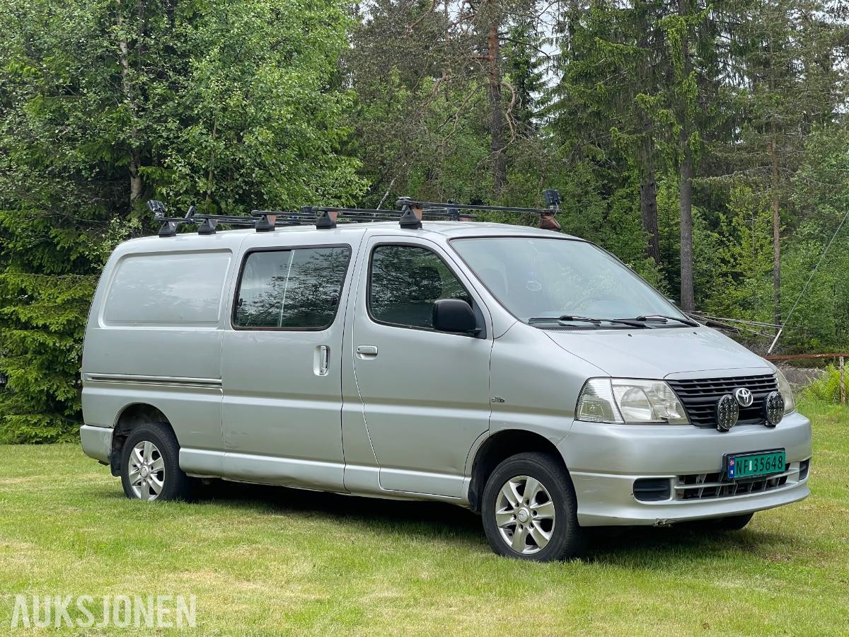 2008 Toyota HiAce 2.5 Diesel 117hk 4WD, Hengerfeste S+V DEKK