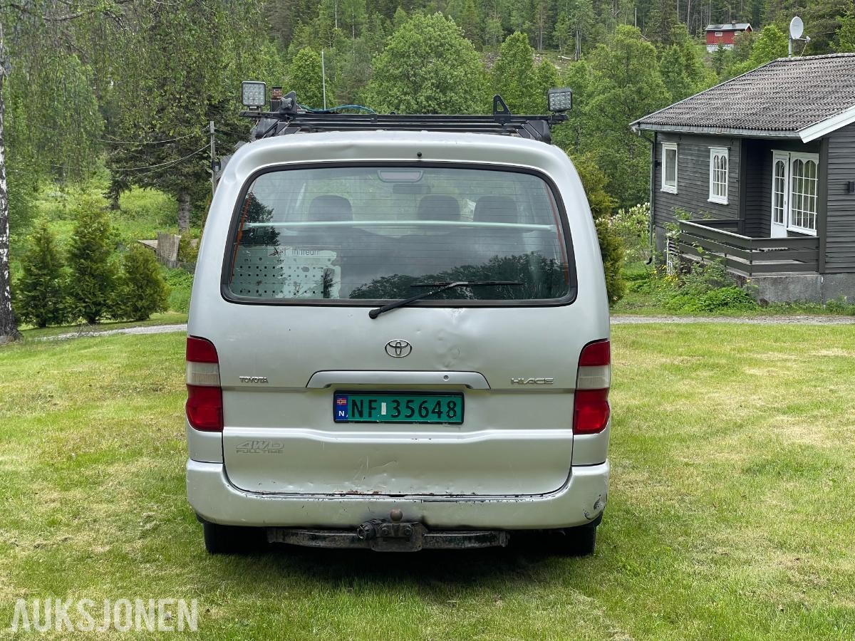2008 Toyota HiAce 2.5 Diesel 117hk 4WD, Hengerfeste S+V DEKK