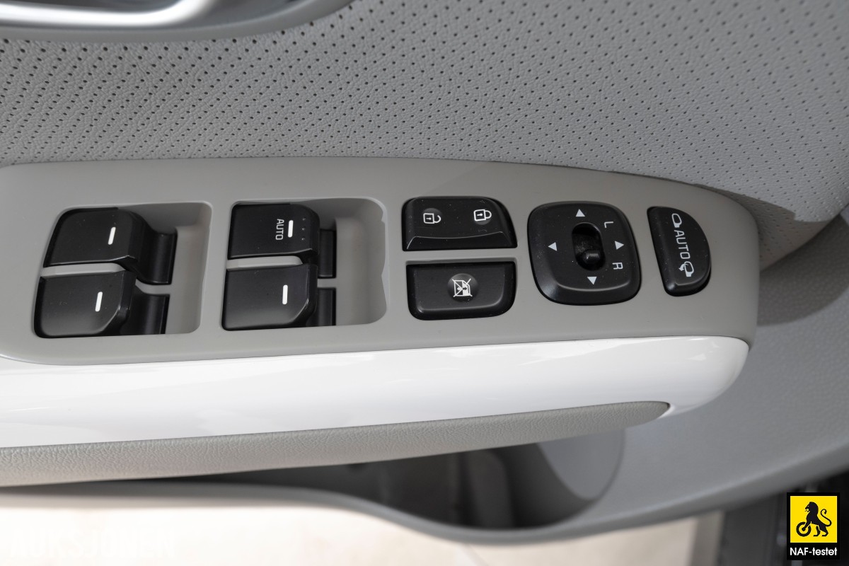 2016 Kia SOUL EV EXCLUSIVE KAMERA VENTILASJON RATTVARME SKINN