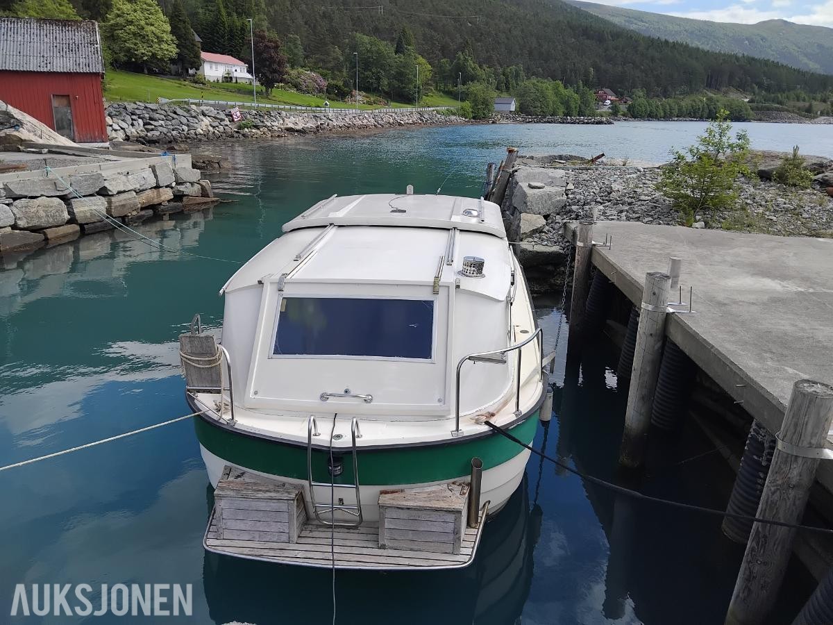1980 Kragerø 26 fot med 62 Hk BMC dieselmotor