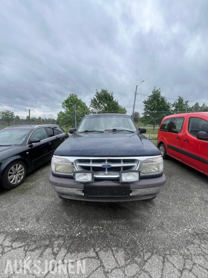 1996 Ford Explorer 4.0-156 AWD, 175424km