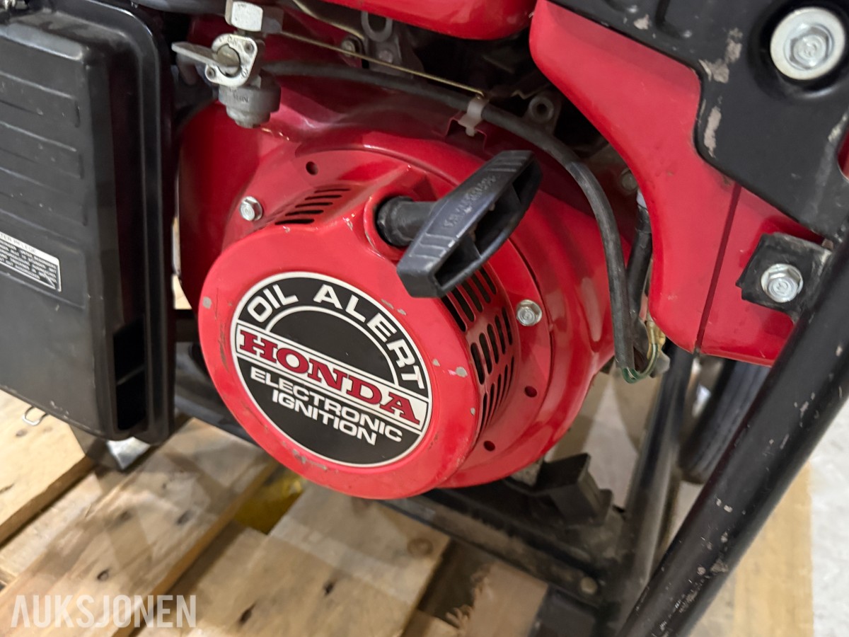 Honda EB300X strømaggregat med hjul
