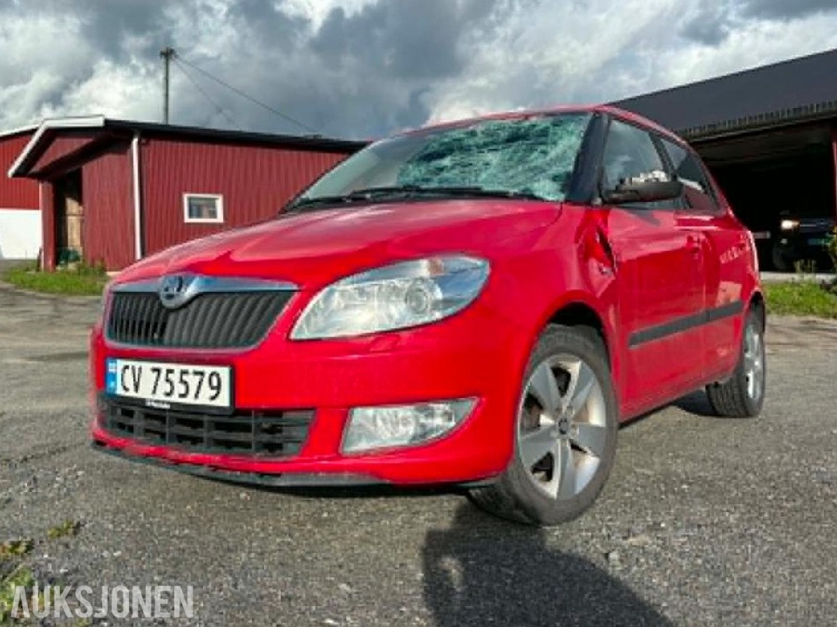 2015 Skoda Fabia 1.2 86hk Reparasjonsobjekt