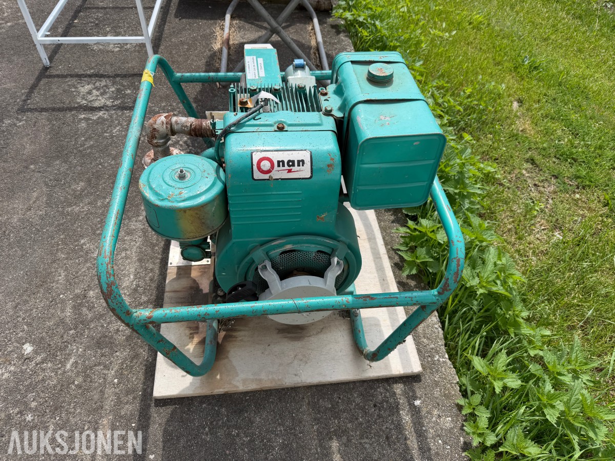 ONAN Forsvarsmateriell Aggregat 1/3-fas 4,5kw