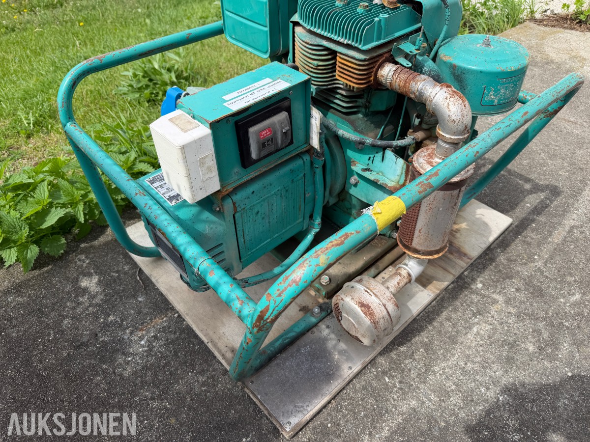 ONAN Forsvarsmateriell Aggregat 1/3-fas 4,5kw