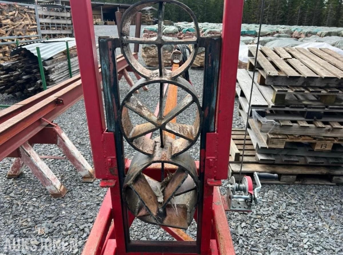 Komplett Skigardkløyver og stokkebord