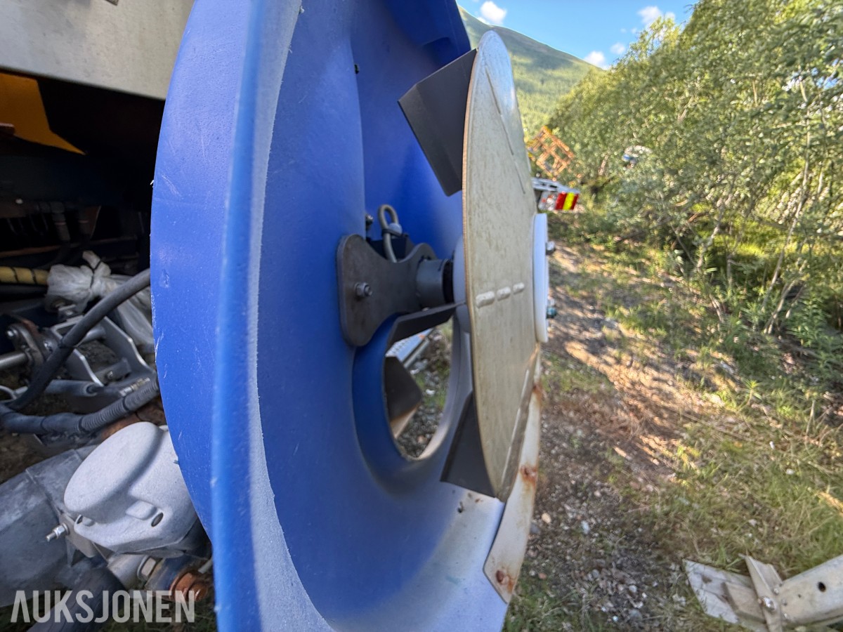 2018 Schmidt Stratos B90-42 VCLN-490 Lava spreder på krokramme